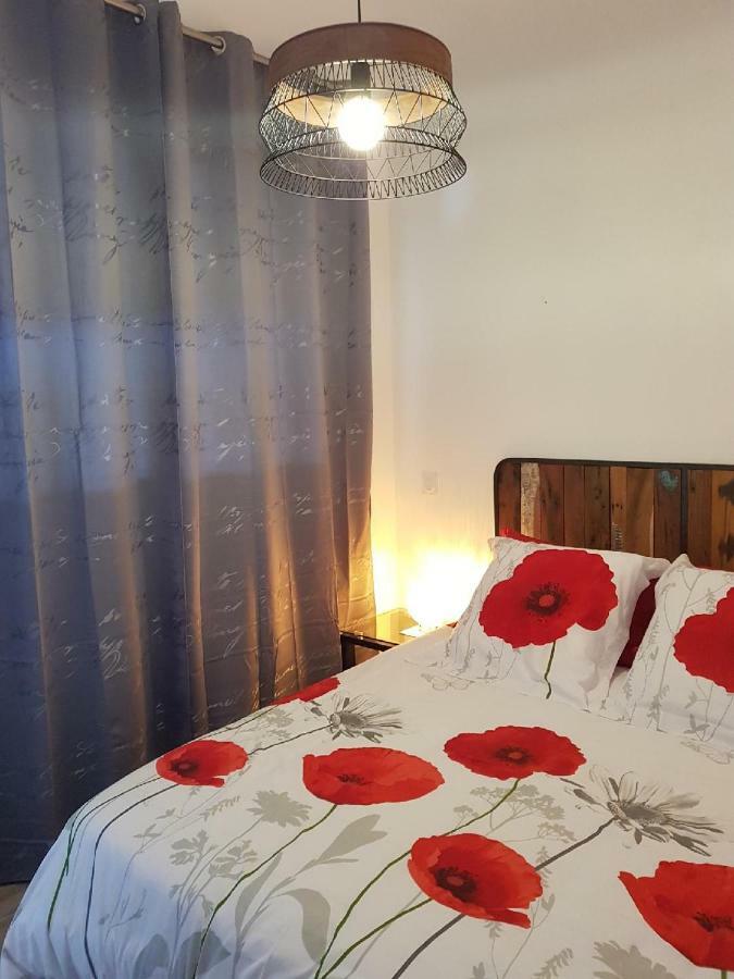 Gite Les Coquelicots Lédenon Kültér fotó